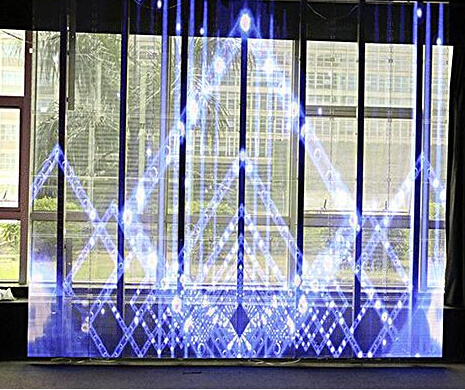 透明LED玻璃屏在智能餐厅有何应用优势？