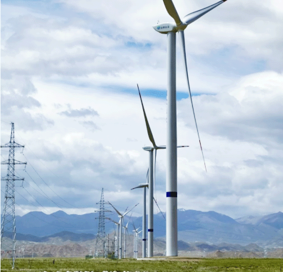 一路向西 零距离走近中国最大单体风电场！