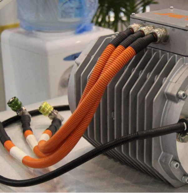 电机还可以分为动力电动机和控制电动机