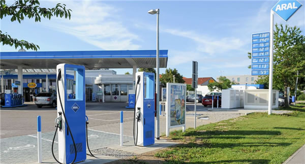 豪掷194亿元！德国为推进电动汽车销量在加油站安超充桩